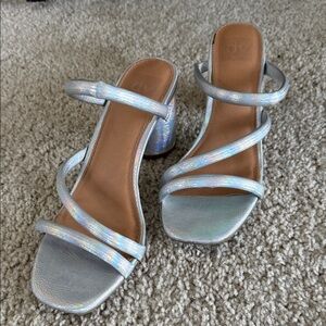 DV by Dolce Vita Women's Holographic Silver Strappy Heels